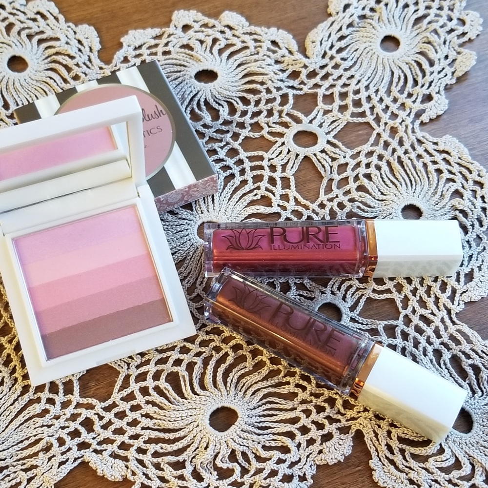 Bundle of Pure Cosmetics- 1 blush, 2 lip glosses